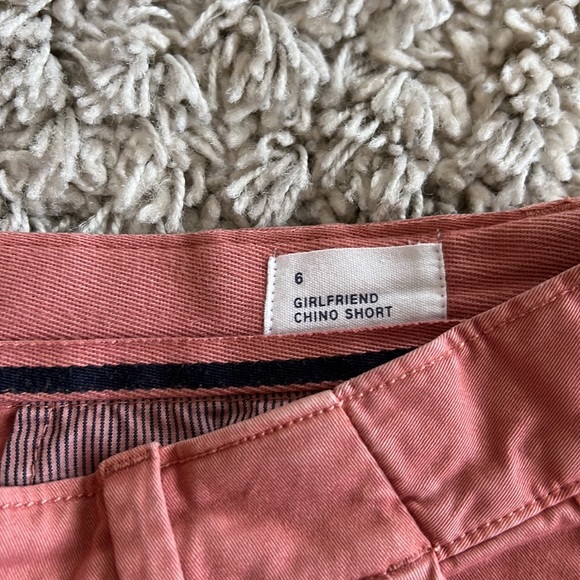 GAP shorts - Picture 3 of 3